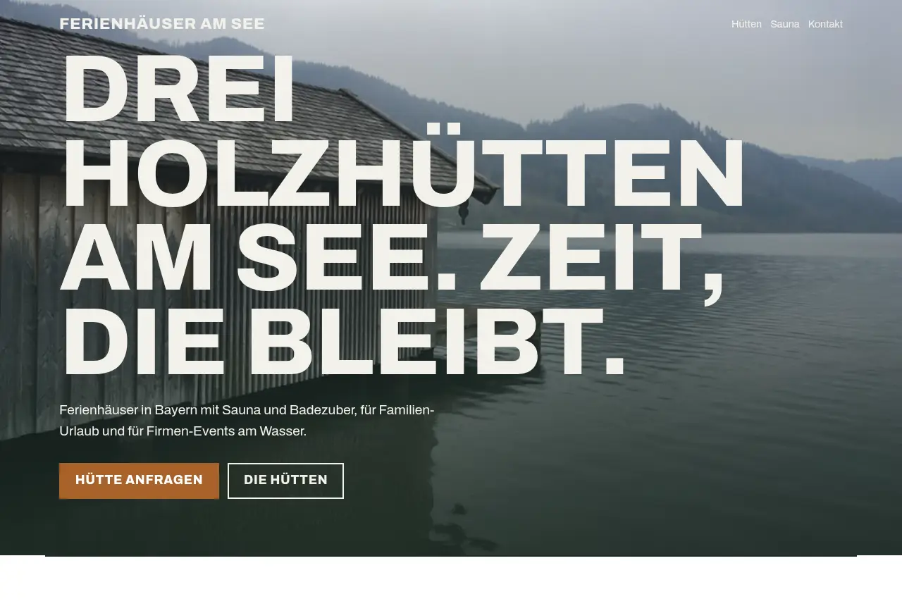 Lakeside cabins website with a misty lake photo and bold German headline
